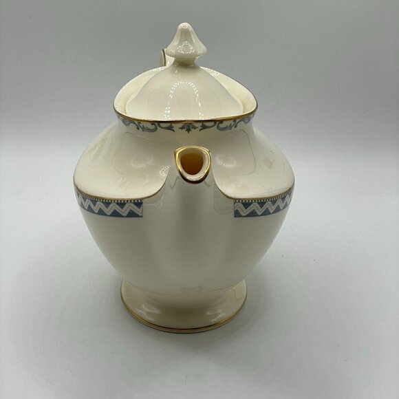 Royal Doulton Josephine H5235 Vintage English Fine Bone China Cream Floral 5 Cup - Picture 4 of 11